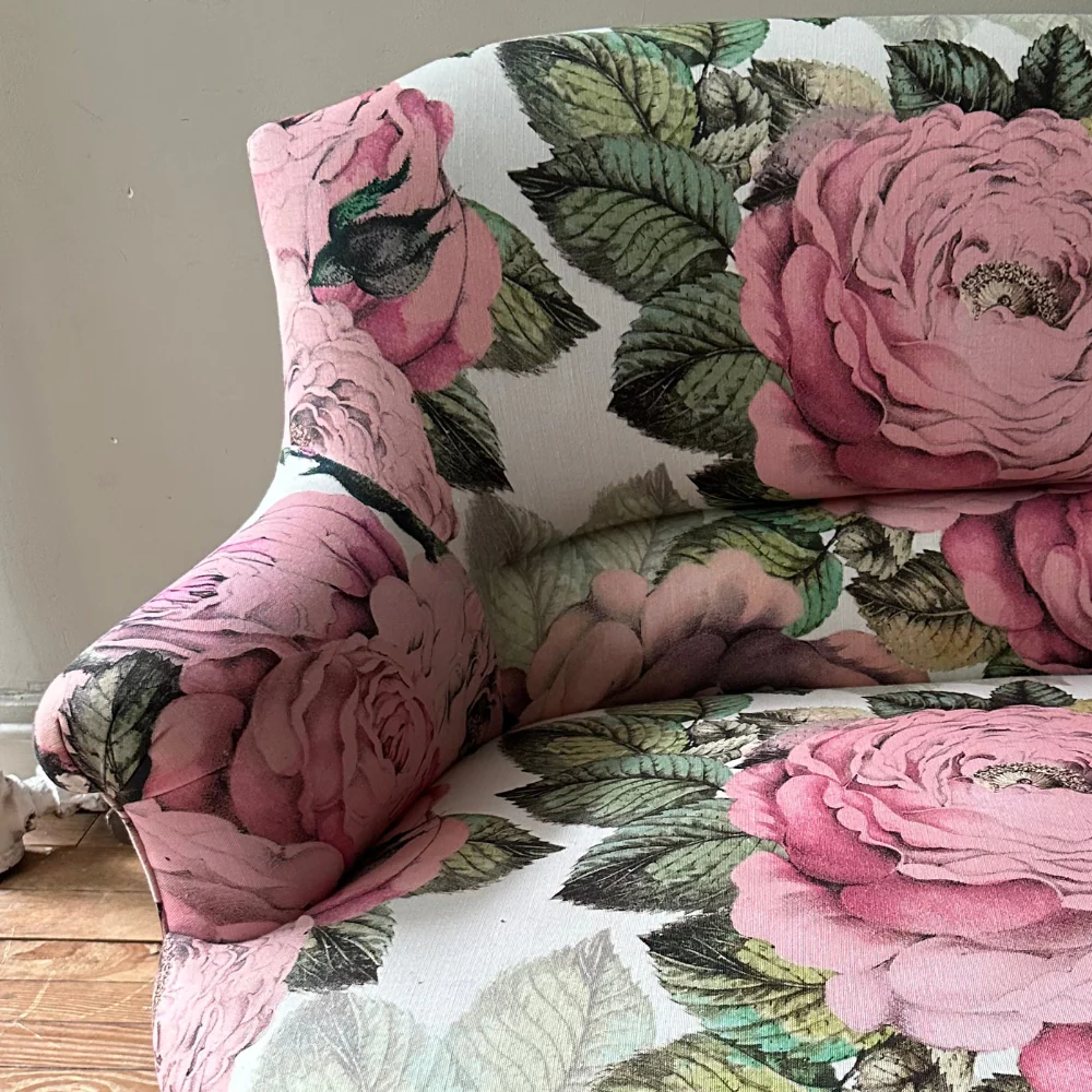 19th Century French Loveseat in John Derian for Designers Guild "The Rose Tuberose" Fabric - Image 7