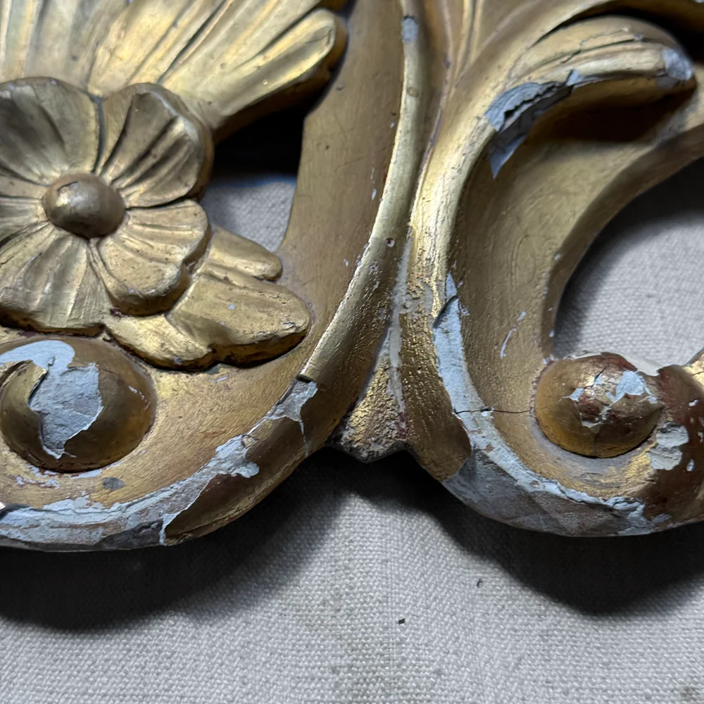 19th-century Italian Gilt Over Door Architectural Element - Image 4