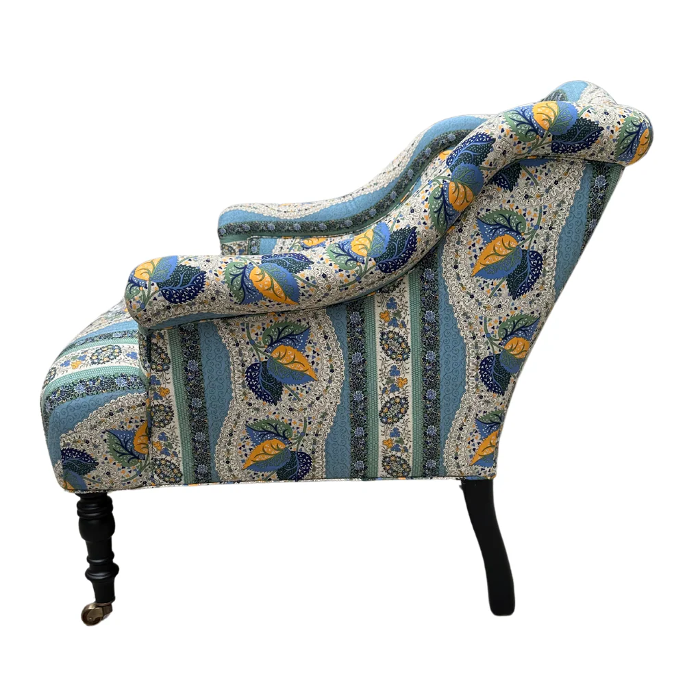 Custom Bog Chair in Décors Barbares Casse-noisette Blue Fabric - Image 7