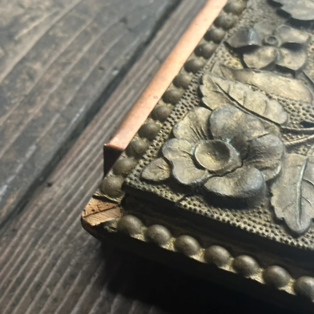 Early 20th Century American 20.5" H Arts & Crafts Cigar Mirror - Image 8